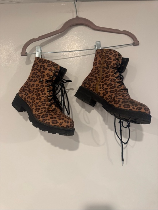MIA Shoes - MIA Leopard Print Lace-Up Combat Boots Brown Black Size 7